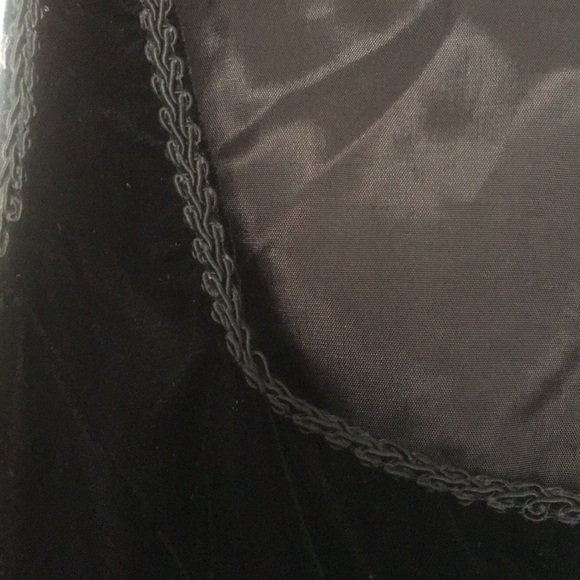 Velvet vest middie - Picture 3 of 3